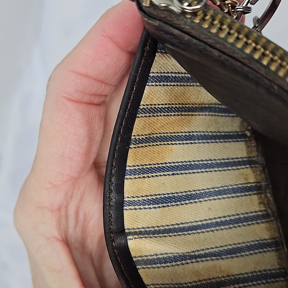 VINTAGE COACH MINI SKINNY # 6902 IN BROWN CARD CASE - Picture 4 of 8